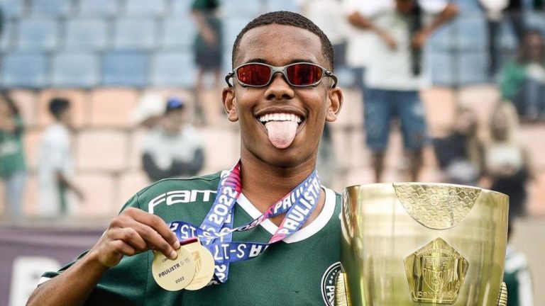 “Messinho”, la joya brasileña de 15 años por la que PSG ofertó millones