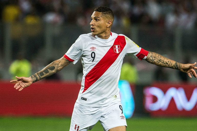 Guerrero aterrizó en Argentina para sellar su acuerdo con Racing