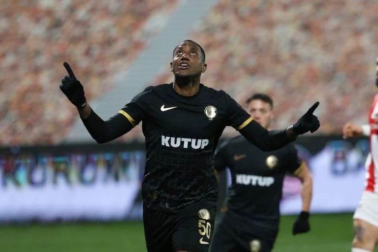 (VIDEO) Jaime Ayoví ya se estrenó en las redes con el Genclerbirligi