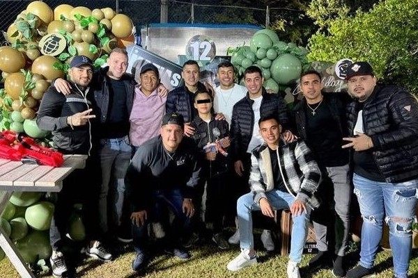 ESCÁNDALO EN MX: Jugador organizó fiesta para su hijo con temática de ‘El Chapo’