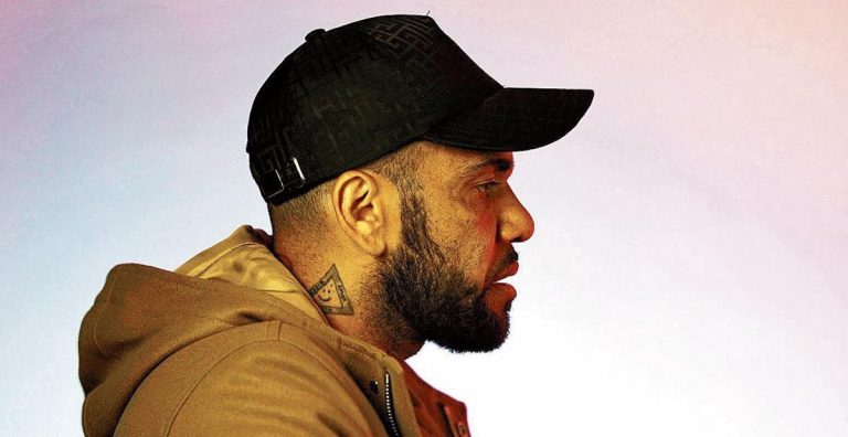Declaración completa de la supuesta víctima de Alves: “Comenzó a pegarme bofetadas”