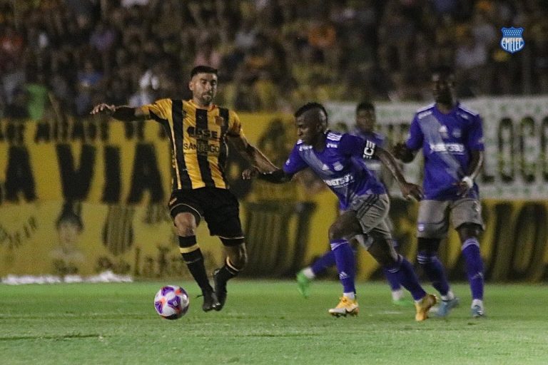(VIDEO) Emelec empató ante Club Atlético Mitre en su segundo amistoso