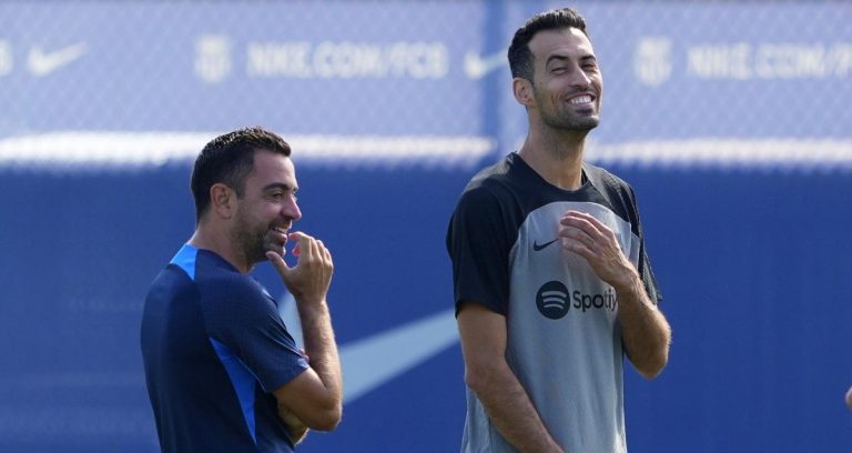 Xavi: “Busquets es uno de los mejores pivotes de la historia”