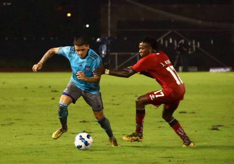 (VIDEO) La Copa de La  Ciudad: Guayaquil City derrotó a Emelec en el ‘Chucho’