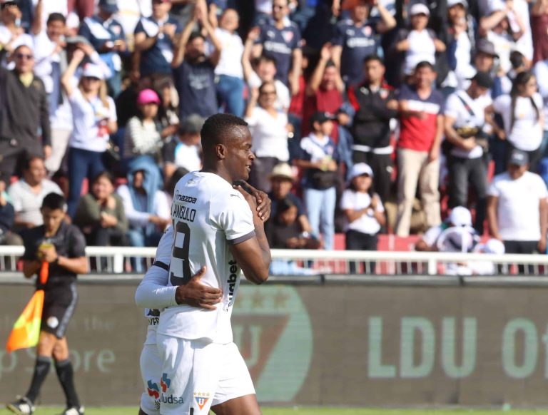 Tin Angulo: “Pelearé por siempre estar en la tabla de goleadores”