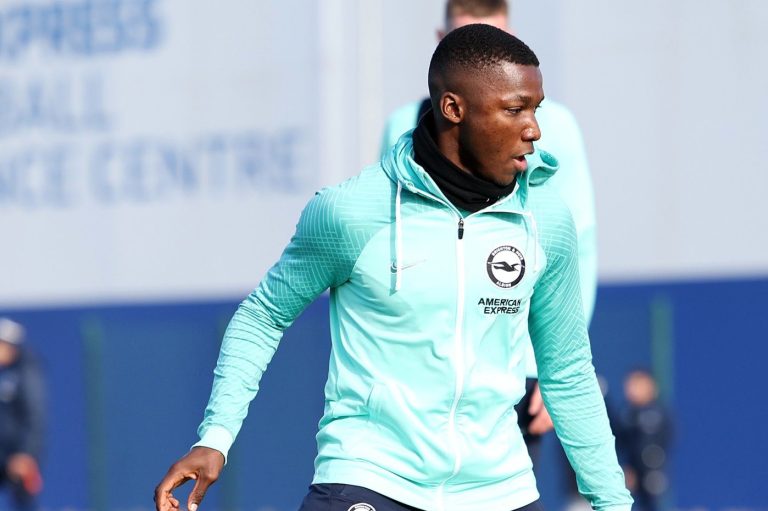 “Working Hard”, Brighton ‘saca pecho’ con Moisés Caicedo