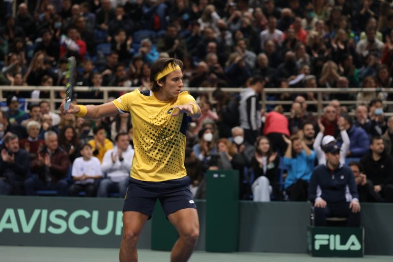 #NTF Ecuador plantó batalla: Grecia, con Tsitsipas, gana 2-0 en la Copa Davis