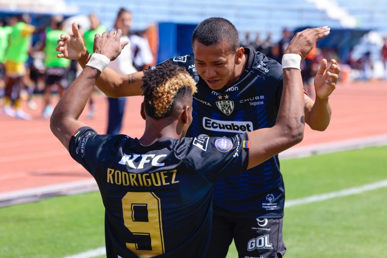 (VIDEO) DEBUT REDONDO DE IDV: Venció a Mushuc Runa en Latacunga