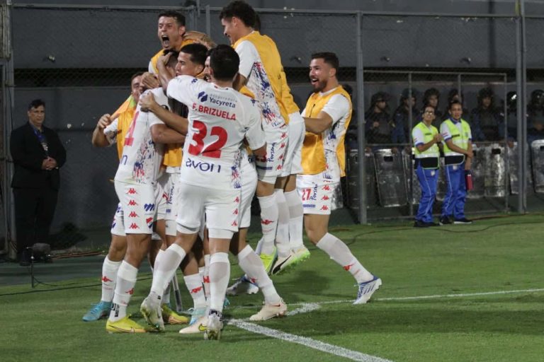 (VIDEO) Nacional venció a Cristal por la Copa Libertadores