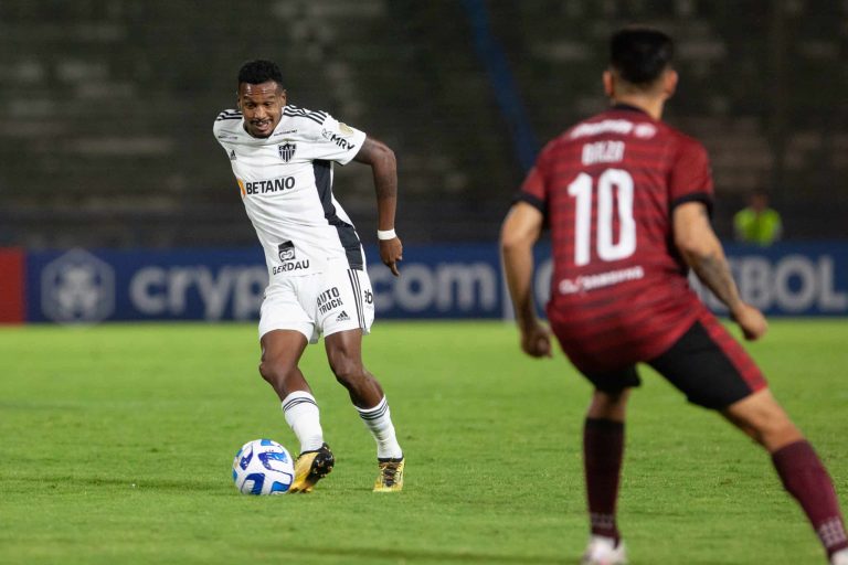 Carabobo empató sin goles ante Atlético Mineiro por la Copa Libertadores