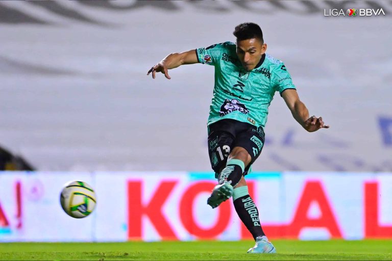 (VIDEO) Ángel Mena fue titular en la victoria de Club León