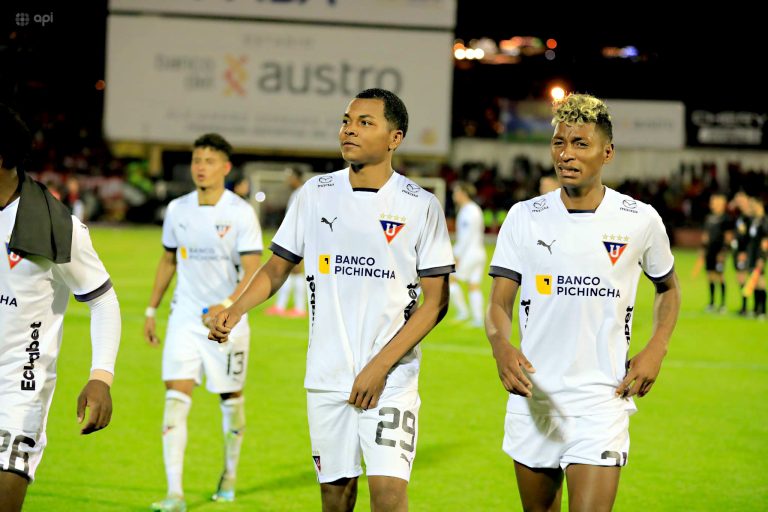 CON SENSIBLES BAJAS: Posible once de LDU para enfrentar a Aucas