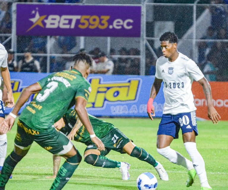 (VIDEO) Emelec no buscará otro lateral tras la baja de J. Rodríguez