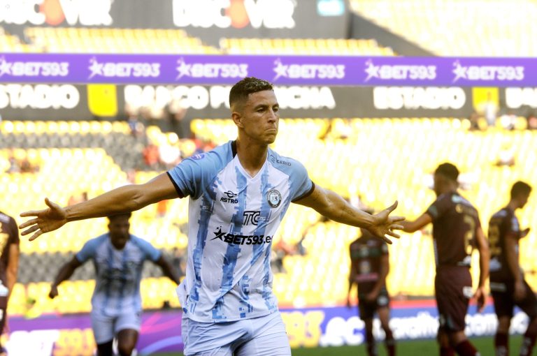 ¡CON 16′ DE ADICIÓN Y UN HAT-TRICK DE PARRALES! Guayaquil City goleó a Mushuc Runa