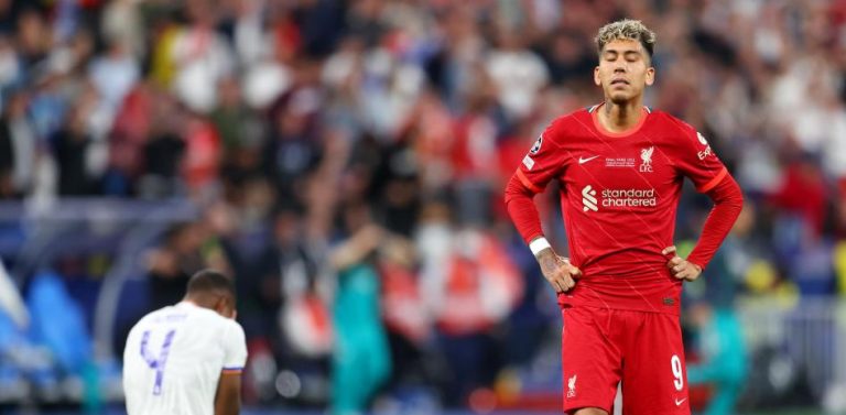 Firmino habría comunicado que no seguirá en el Liverpool