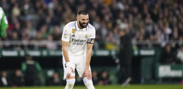 Benzema vuelve a encender las alarmas