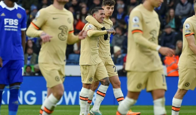 (VIDEO) ENZO FERNÁNDEZ FUE LA ESTRELLA: El Chelsea venció a Leicester