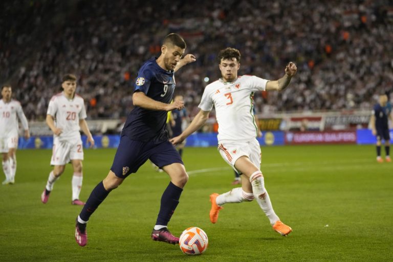 (VIDEO) DE UN LATERAL LLEGÓ EL EMPATE AGÓNICO: Gales sorprendió a Croacia