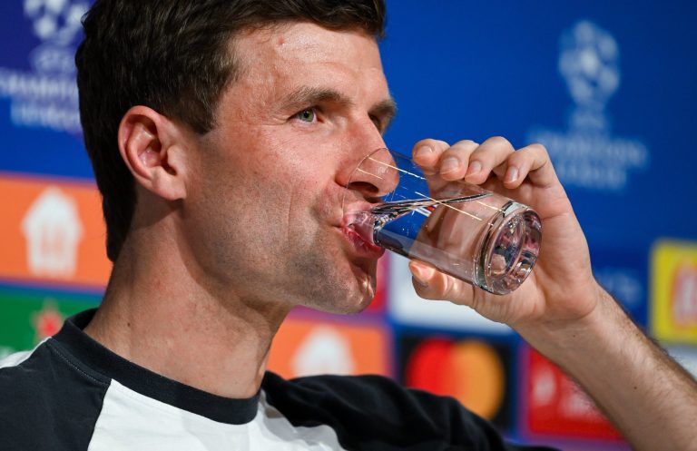 Muller critica a sus compañeros tras la humillación al Bayern
