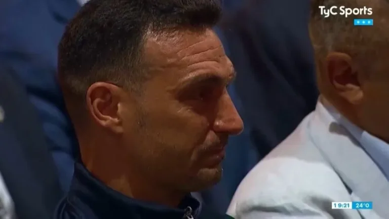 (VIDEO) Las lágrimas de Scaloni y Enzo Fernández en la gala de la CONMEBOL