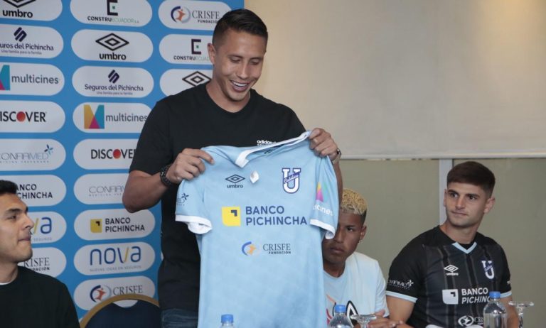 “En Católica nos pagan al día, algo que no estaba ocurriendo en LDU”