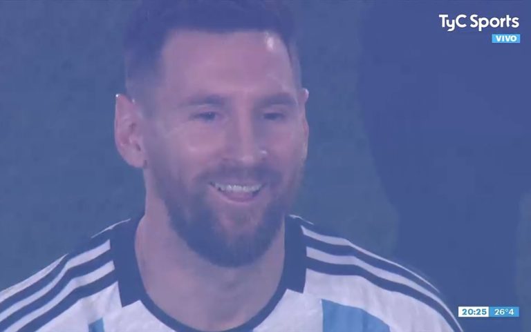 (VIDEO) ¡Hasta las lágrimas! La emoción de Messi por el conmovedor recibimiento