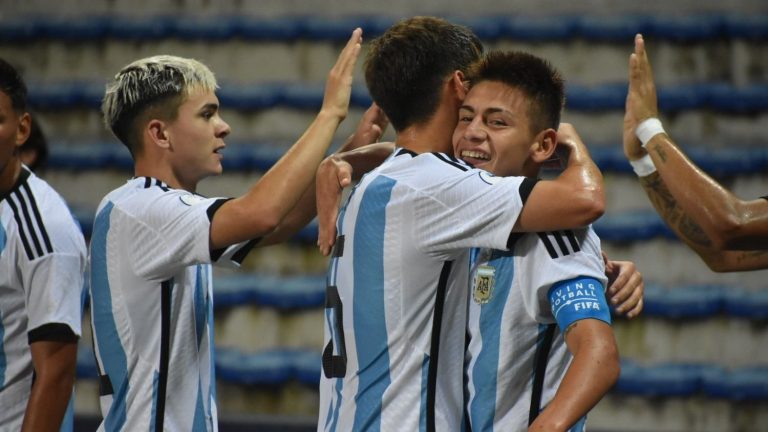 (VIDEO) Echeverry, joya de ARG Sub 17, defendió el césped del Capwell