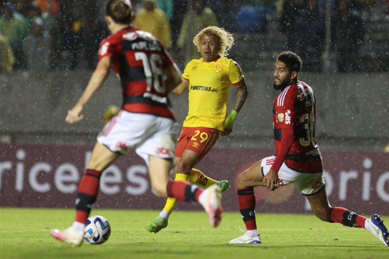 Carlos Cuero, en el equipo de la semana de la Conmebol Libertadores