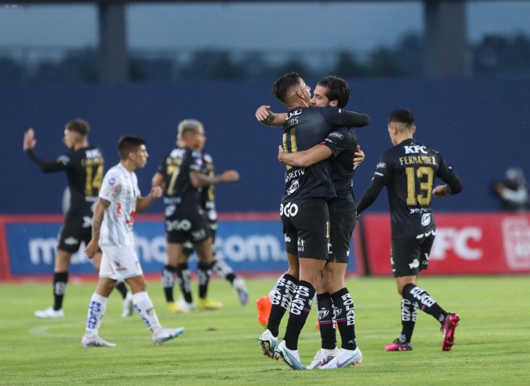 (VIDEO) FIRME EN LA PUNTA: IDV goleó a Delfín en el debut de Moreno Martins