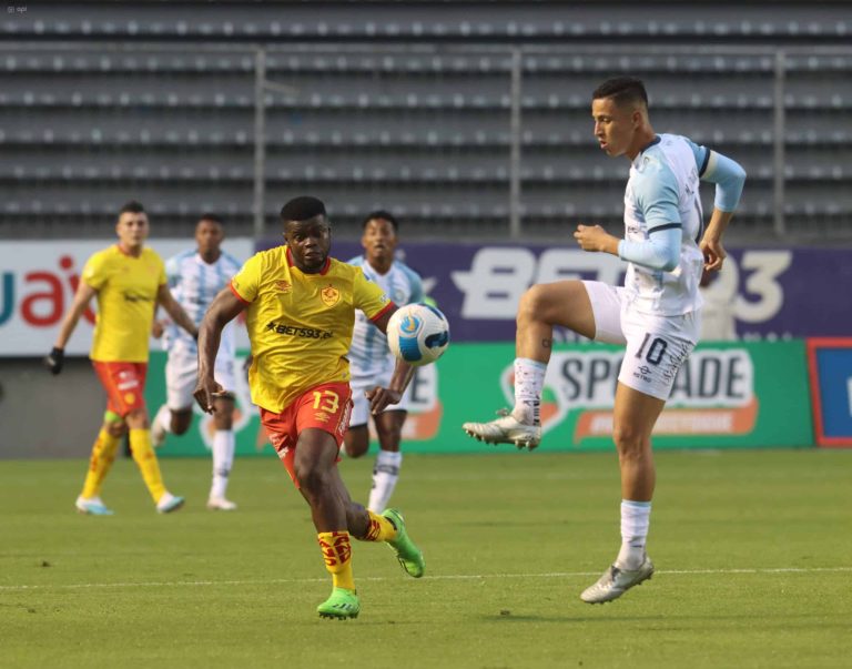 ¿Posibles sanciones para jugadores de Aucas y Guayaquil City?