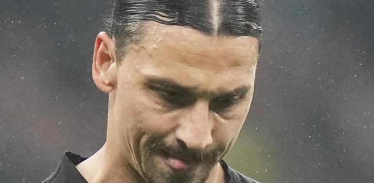 Ibra vuelve a lesionarse