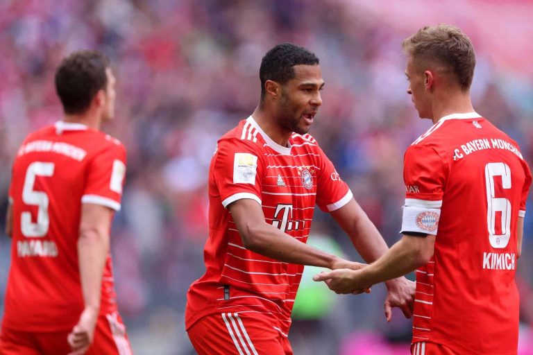 (VIDEO) Bayern Múnich ganó y recuperó la punta de la Bundesliga