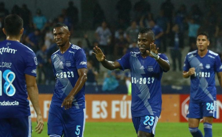 OFICIAL: Dixon Arroyó no seguirá en Emelec