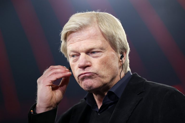 Oliver Kahn liquidó a sus propios jugadores de Bayern Munich: “Tienen que mover el c…”