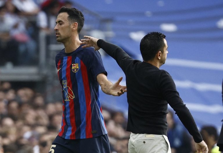 Xavi: “Quiero que siga Busquets pero lo entiendo”