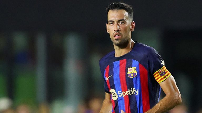 Busquets podría quedarse en el Barca con una importante rebaja salarial