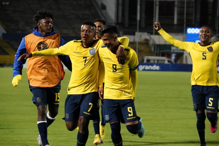 (VIDEO) REMONTADA TRICOLOR: Ecuador arrancó el Hexagonal final con victoria