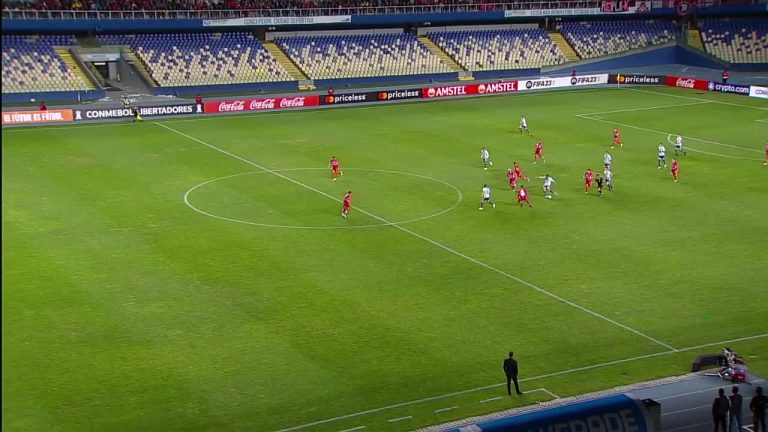 (VIDEO) El antológico gol de Matías Rojas desde 66 metros