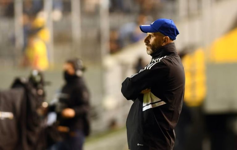 (VIDEO) Miguel Rondelli: ”El camino es arriesgar ya sea de local o visitante”