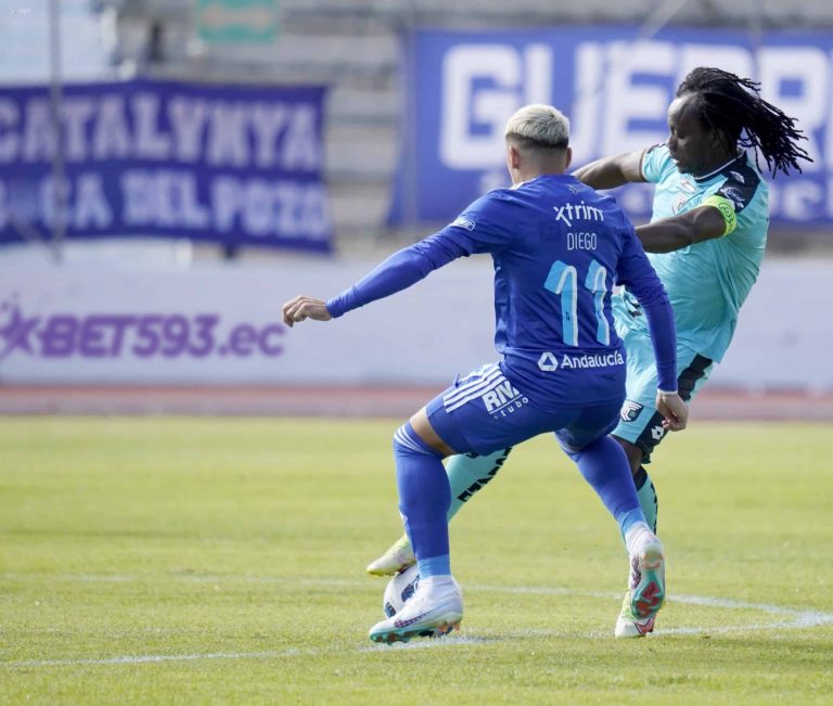 ENCUENTRO POCO LLAMATIVO: Empate sin goles entre Cumbayá y Emelec