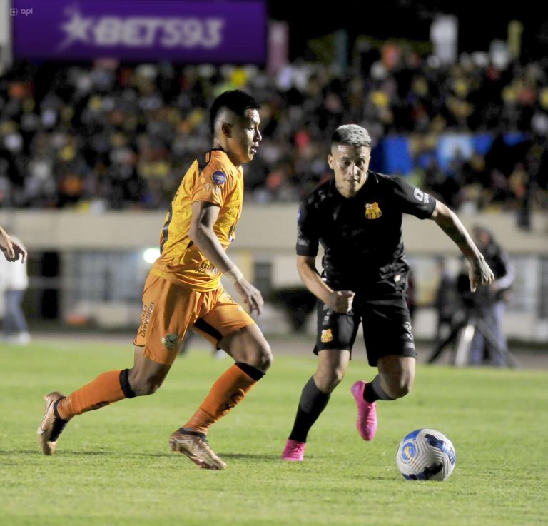 CON 10 HOMBRES: Libertad de Loja rescató el empate ante BSC