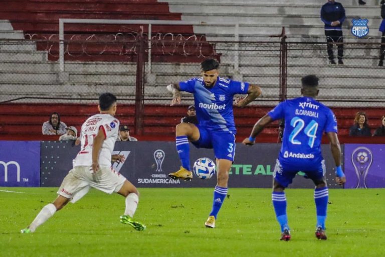 (VIDEO) PARTIDAZO EN EL DUCÓ: Emelec igualó sobre el final ante Huracán