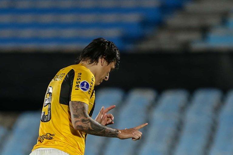 (VIDEO) Guaraní dio la sorpresa y derrotó a Danubio en Uruguay