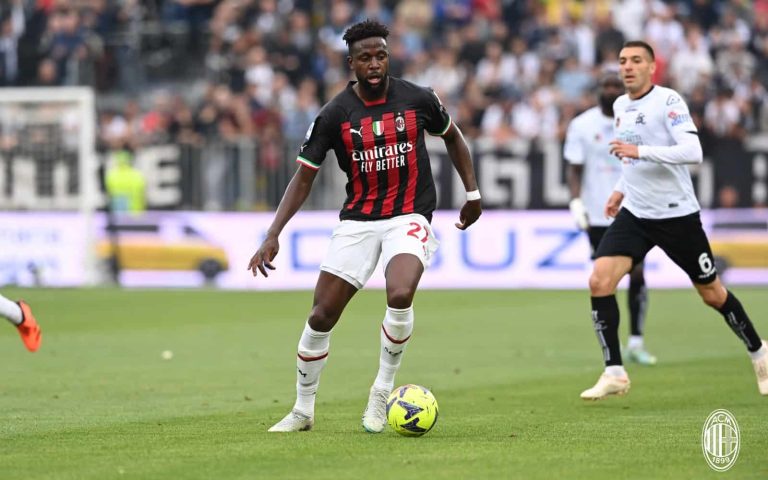 (VIDEO) FEA DERROTA: Al Milan solo le queda el milagro en Champions