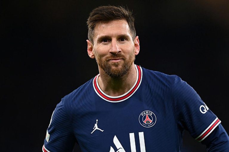 Los delanteros que quiere el PSG tras el “no” de Messi