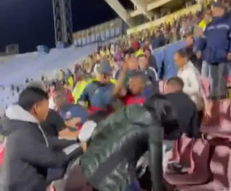 (VIDEO) D. Quito Vs. USFQ: BRUTAL PELEA en las gradas del Atahualpa