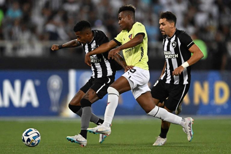 (VIDEO) PUNTO VALIOSO: LDU igualó ante Botafogo y sigue líder del grupo A