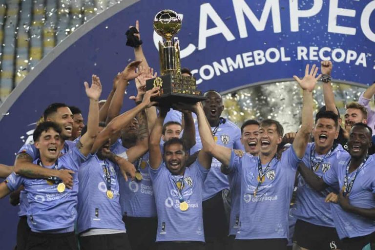 LO DE IDV ES UNA LOCURA: El imparable aumento de los premios que otorga CONMEBOL