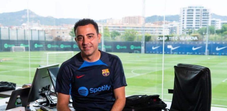 Xavi: “Messi quiere bajar el nivel de presión y de tensión y hay que respetarlo”