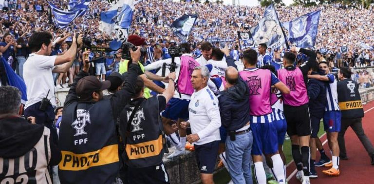 El Porto gana la Copa y acaba la temporada con tres títulos